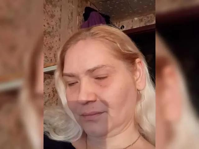 Eileen-Milly on BongaCams