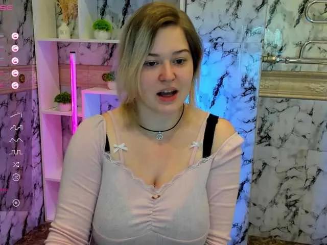 HelenHartt on BongaCams
