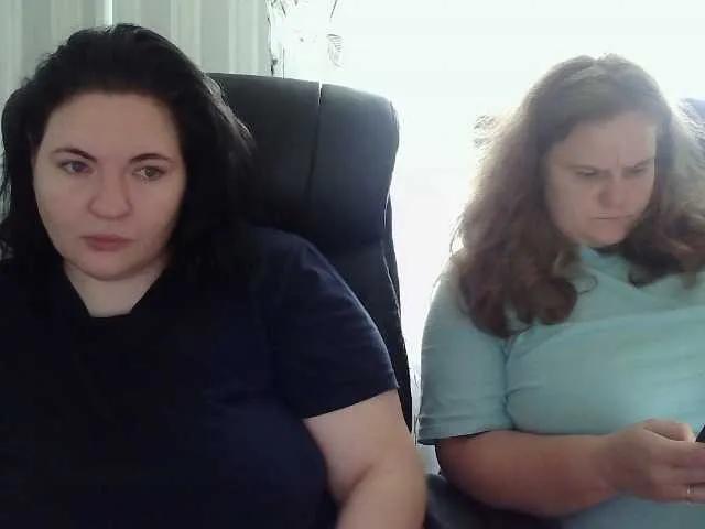 HollyXEva on BongaCams 