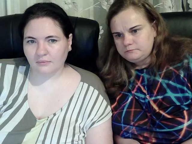HollyXEva on BongaCams 