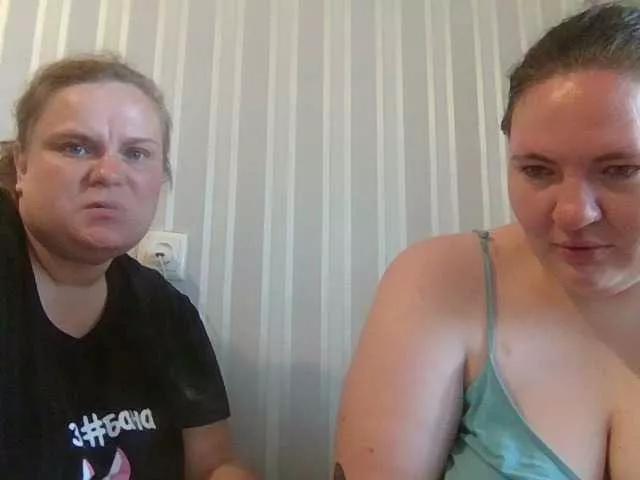 HollyXEva on BongaCams 