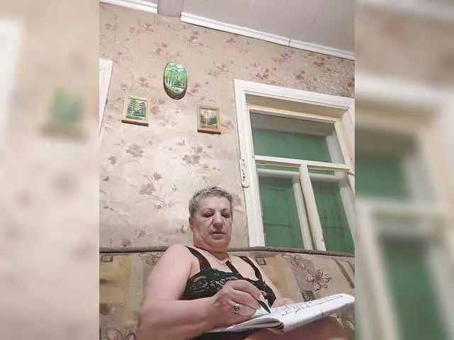 lara45 on BongaCams 