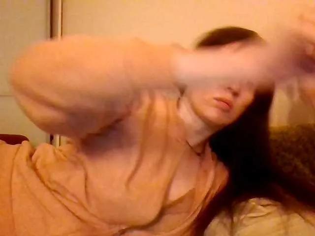 lily133 on BongaCams