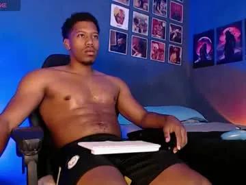 andrew_hoult on Chaturbate