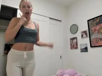 ariah_is_blonde — Freechat on Chaturbate