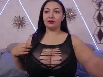 bustyeva_ — GOAL: Topless time [192 tokens remaining] Weekend playtime starts now! Lush on, keep me hot with gentle vibes! Pvt ON, join me!  #lovense #bigboobs #bigass #bbw #feet