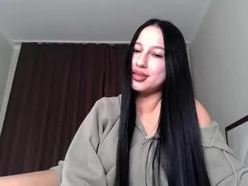 delly_love on Chaturbate 
