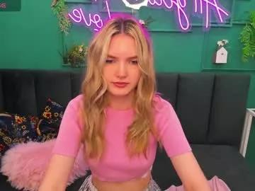 evelineamore on Chaturbate 