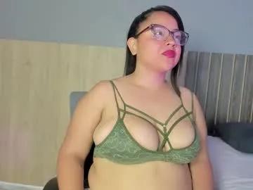 kiara17_ — GOAL: show  milk 70 [70 tokens remaining]  Ready to mess with your mind #milk #chubby #bigtits #latina #bigass
