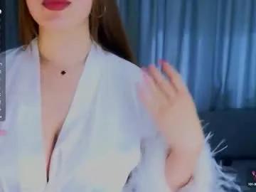 kristigroune — GOAL: lick finger [4 tokens remaining]  welcome to kristigroune's room. hope you will enjoy (`) #curvy #bigass #new #18 #bigboobs