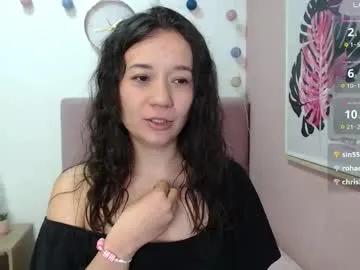 lanna_mills — Blow job [50 tokens left] play whit a dildo free in premium pvt  #daddy #anal #nature #c2c #lovense