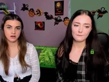 lina_fox12 on Chaturbate