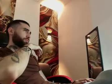 luke_davis01 — CUMM SHOWWWW!  #bigcock #tattoo #smoke #master #latino [1652 tokens remaining]