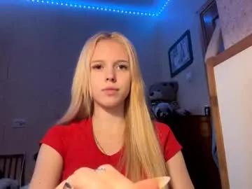 mamieengstrom — GOAL: show my bra // Hello, my kittens <3 I'm #18 #teen #skinny #shy #blonde girl! Hope we'll have a good time together <3 [18 tokens remaining]