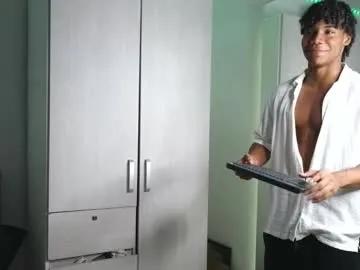 marcelo_dosantos77 — SHOW CUM!! #twink #latino #findom #new #muscle #ebony [3333 tokens remaining]