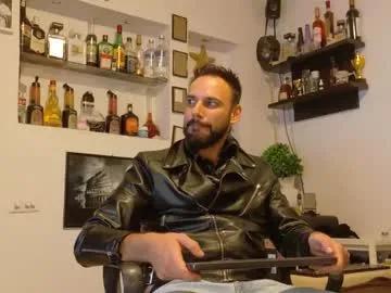 master_roberto333 — Steps to get my attention: 1. follow me on X (check my bio) ; 2. send tribute. #cashmaster #leather #smoke #findom #feet #socks