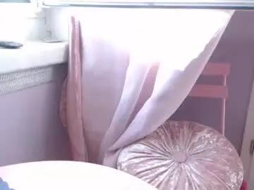 melli23 on Chaturbate 
