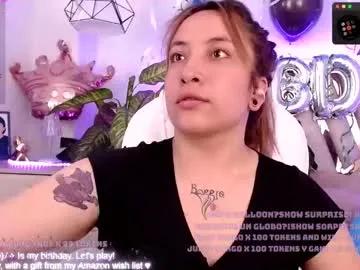 nyx_andria — Show small boobs and pinch nipples [81 tokens left] #hairyarmpits #puffynipples #cosplay #fuckmachine #socks
