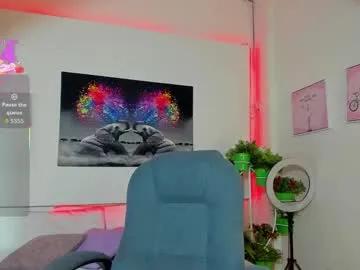 rosi_cooper — oil show #latina #brunette #ebony #bigass #mature [1286 tokens remaining]