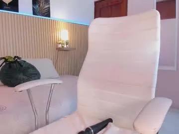 Private sirenita_xoxo on Chaturbate
