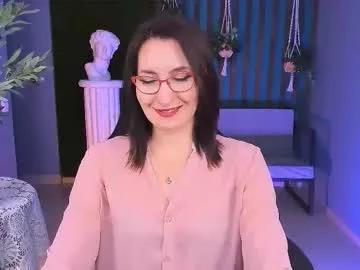 unatera — GOAL: have a nice day [41 tokens remaining] Welcome to my room #new #skinny #nonude #milf #dirtytalk