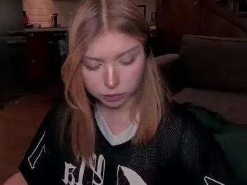 vanillalivitski — GOAL: bra off [988 tokens remaining] Welcome My name is Vanilla, let's get acquainted! #lovense #new #blonde #muscle #fit