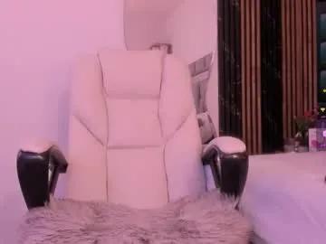 vivianne_scott's avatar