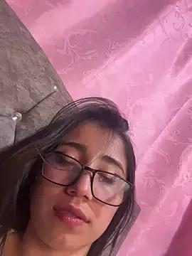 _Emmaa_Harper on StripChat 