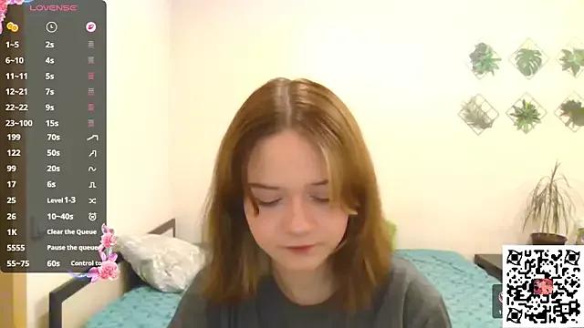 AlissaGerardo — Check my color bra<3