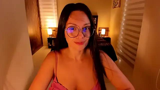 Freechat anabel_025 on StripChat