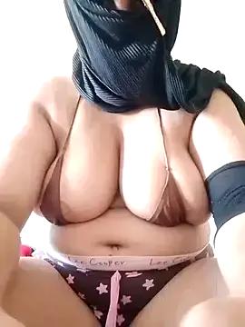 anal_lover90 on StripChat