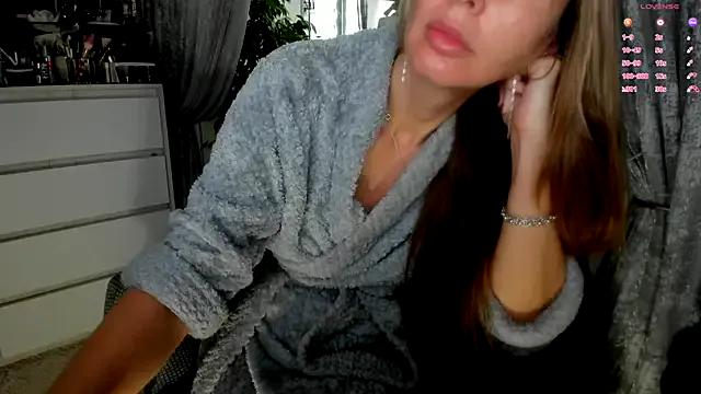 Aurora108 on StripChat