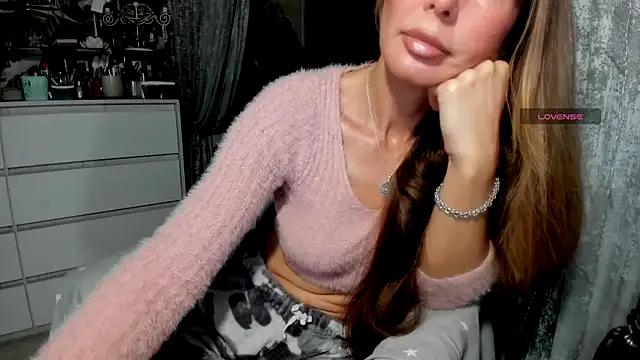 Aurora108 on StripChat