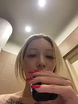 babydolll — Massage boobs in public