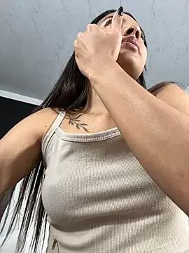 Betsy_Thonson on StripChat