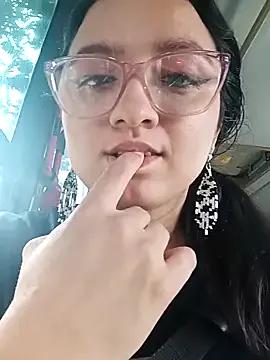 candywildee — completely naked