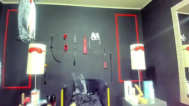 CharlotteScotte on StripChat