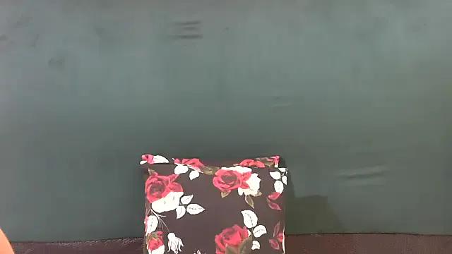 CherryZee — Freechat on StripChat