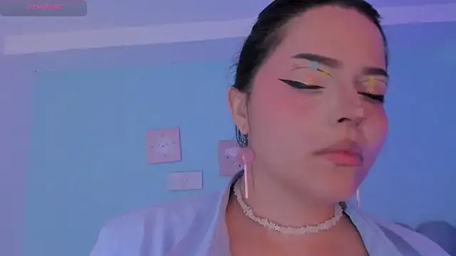 curvy_rousi — Good morning and show outfit <3