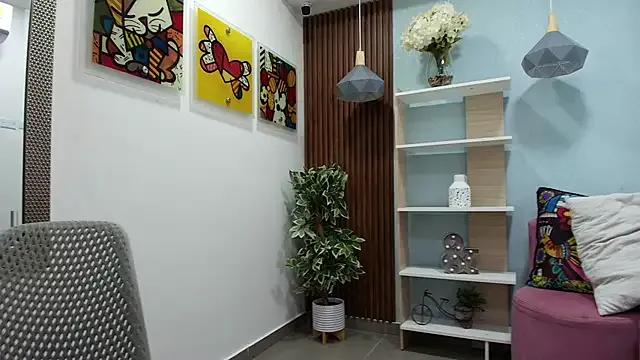 Dalila_Sky — Russian straw with great dildo