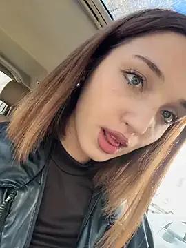 DollyTall — Freechat on StripChat