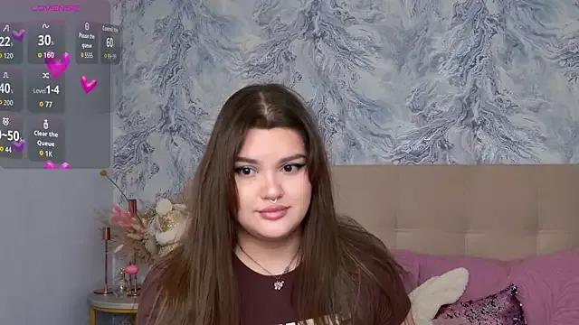 EmilyHyde — oil on ass + anal plug