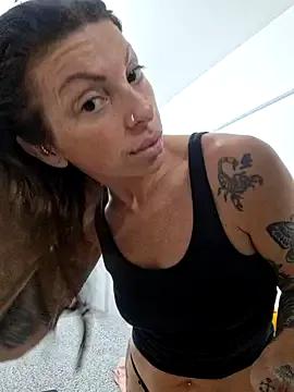 goddessfoxyla on StripChat 