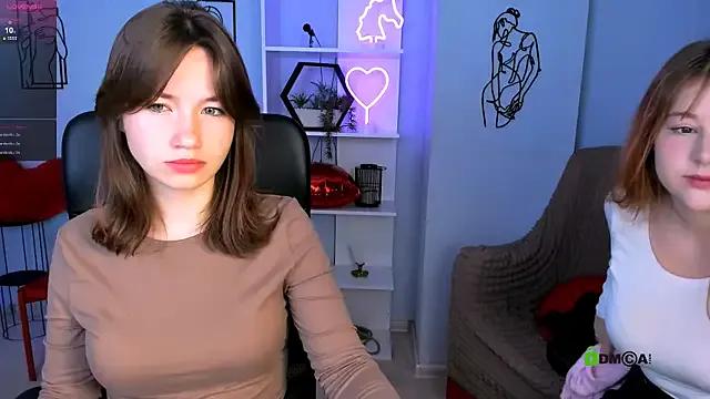 helli_belli — shake boobs