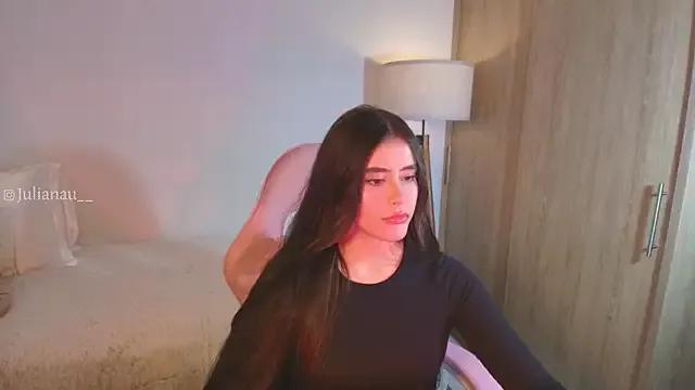 iriswest_ on StripChat 