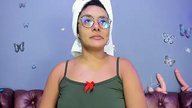 Kaira_mosse — 1 Fingers In  Ass