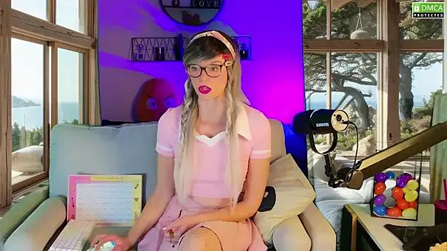 Kittychatte on StripChat 