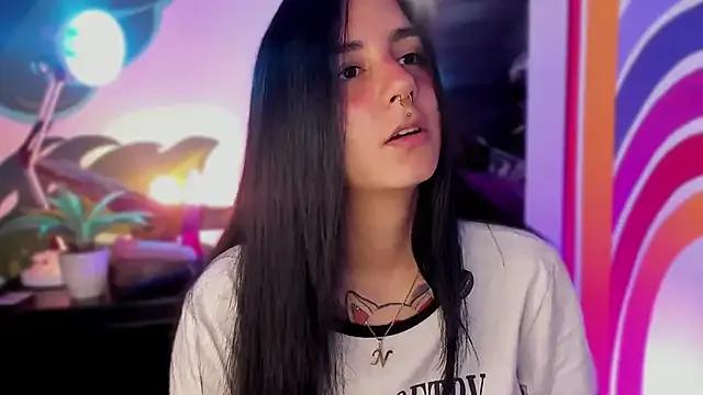 Kittyhell_cam on StripChat 