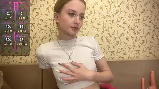 kittywithu on StripChat 
