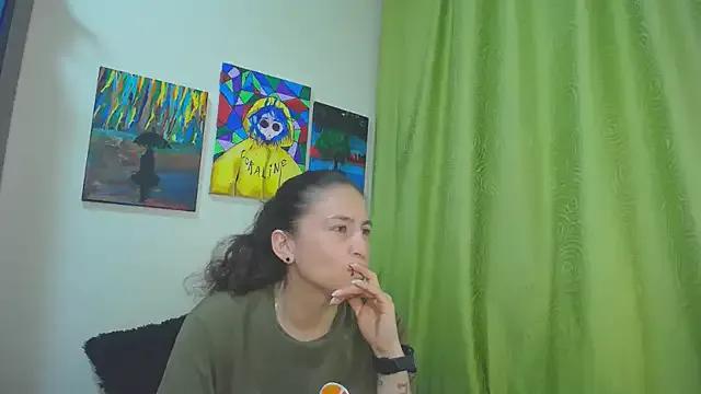 Leyla_Horny_Bg on StripChat 